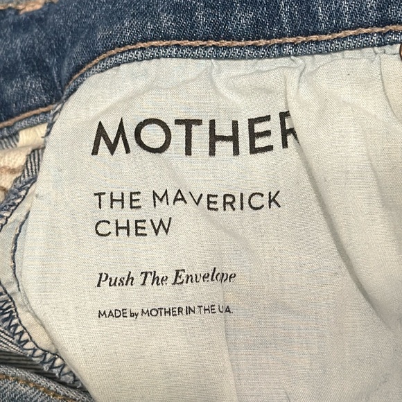 MOTHER The Maverick Chew Jeans Sz 28 Distressed Thrashed High Rise Premium Denim - Picture 6 of 13
